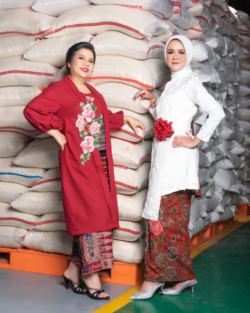 Hari Kemerdekaan, Srikandi Bulog Berbagi Inspirasi