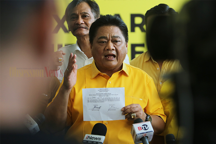 FOTO Ridwan Hisjam Resmi Daftar Caketum Partai Golkar