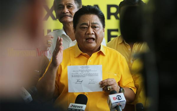 FOTO Ridwan Hisjam Resmi Daftar Caketum Partai Golkar