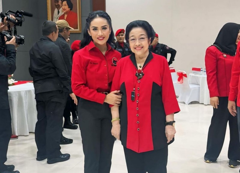 Mundur dari Pencalonan Wali Kota Batu, Krisdayanti: Mohon Maaf Ibu Ketua Umum