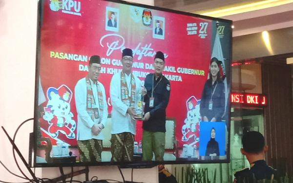 Ridwan Kamil-Suswono Resmi Daftar Pilkada DKI Jakarta 2024