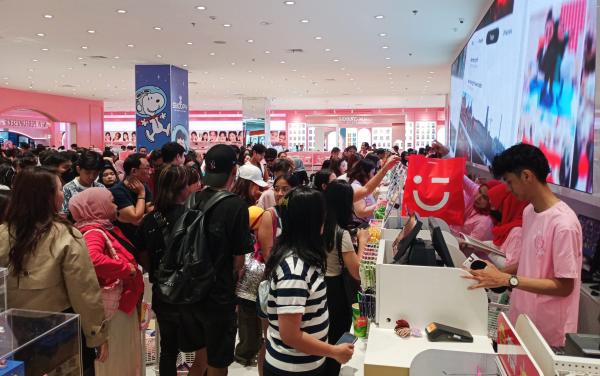 Usai Pembukaan Toko, Miniso Land Langsung Diserbu Pelanggannya