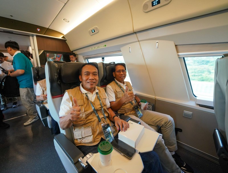 Jadi Perhatian Dunia, KCIC Ajak CEO ASEAN Railway Mengenai Lebih Jauh Layanan Whoosh