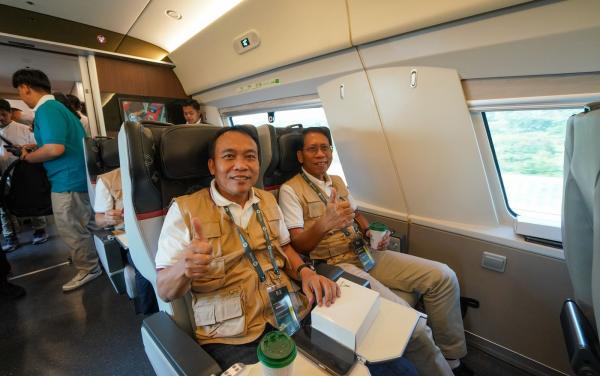 Jadi Perhatian Dunia, KCIC Ajak CEO ASEAN Railway Mengenai Lebih Jauh Layanan Whoosh