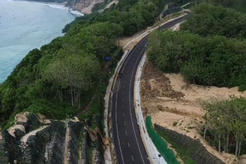 Target PUPR 2025: Bangun 104 Km Jalan Nasional Baru di Seluruh Indonesia