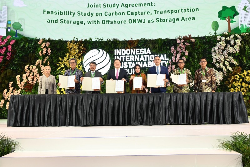 Berkomitmen Wujudkan Net Zero Emission, Pertamina Tandatangani Kerja Sama Transisi Energi di IISF 2024