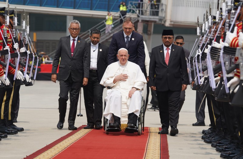 Menag Yaqut Ungkap Tiga Pesan Paus Fransiskus untuk Bangsa Indonesia
