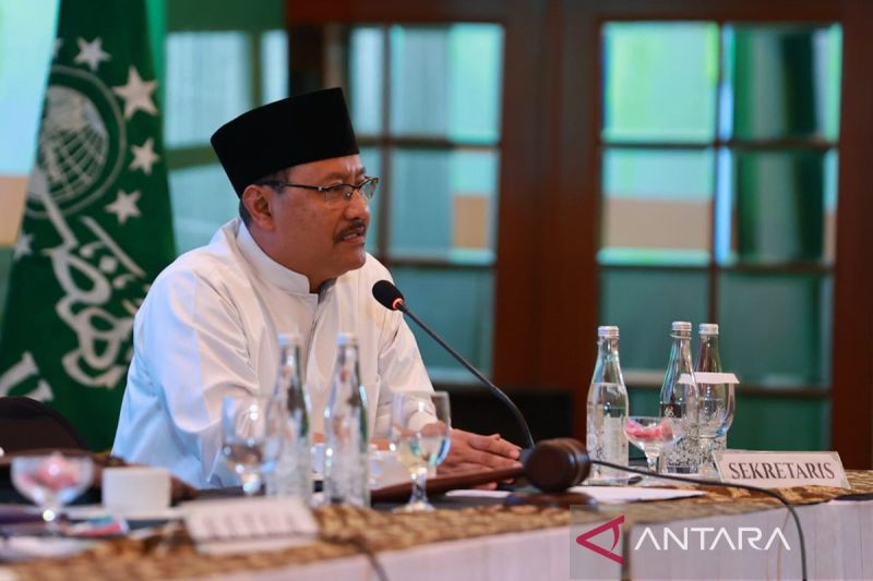 Gus Ipul Jabat Mensos Tinggalkan Tanda Tanya