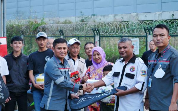 KCIC Gelar Beragam Program Kegiatan Sosial untuk Warga di Sekitar Jalur Rel