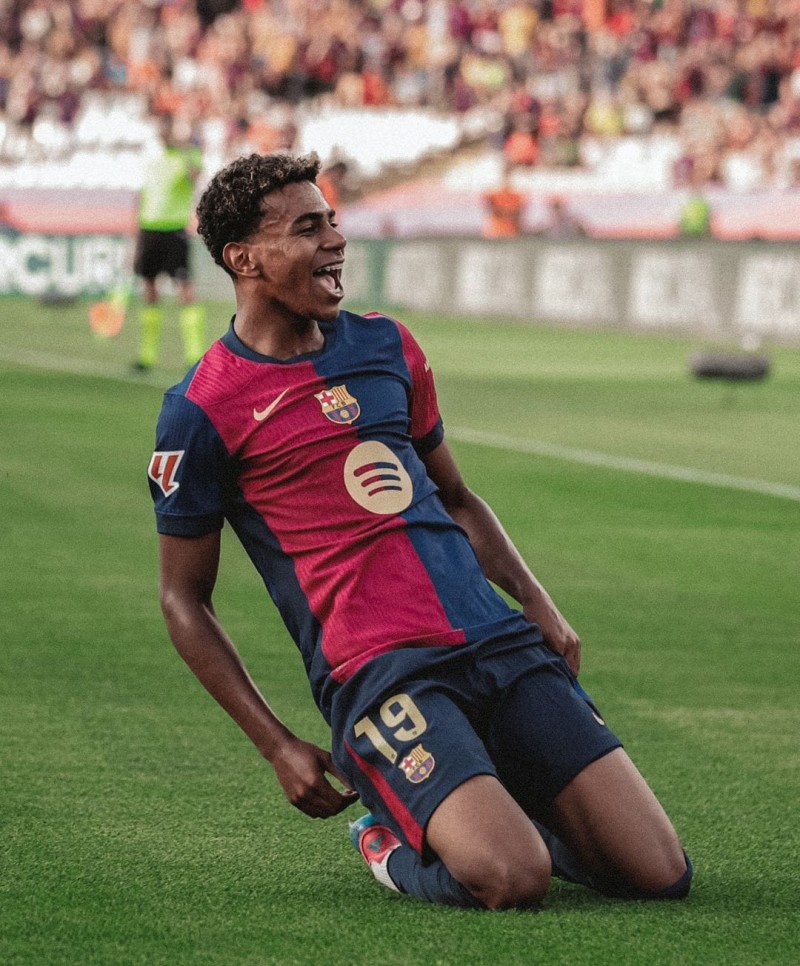 Setia pada Barcelona, Mega Bintang Lamine Yamal Bertekad Jadi Legenda Klub