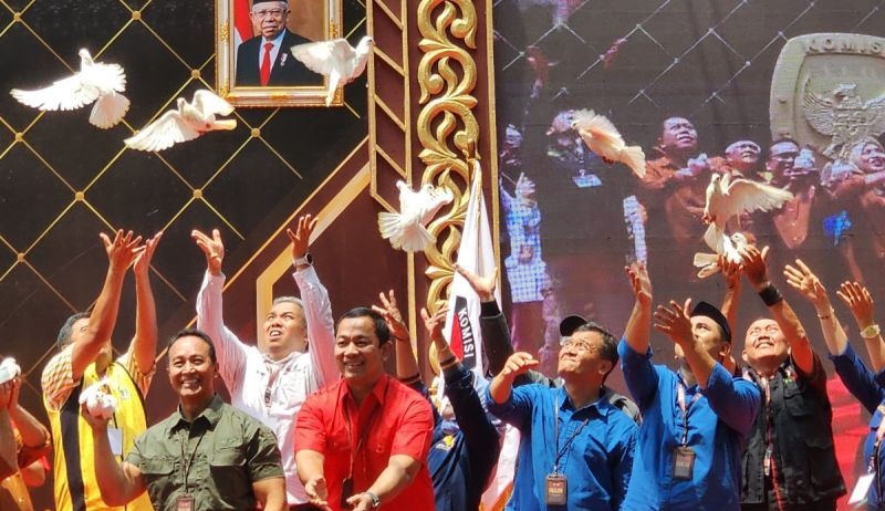 Lepas Merpati, Dua Jenderal di Pilgub Jateng Deklarasi Pilkada Damai