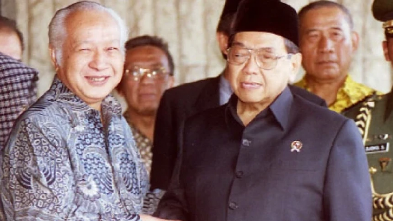 Setelah Bung Karno, MPR Kaji TAP Soeharto dan Gus Dur