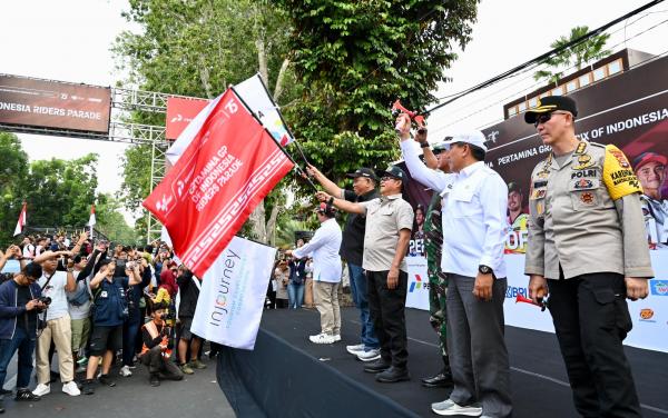 Luar Biasa Antusiasme Masyarakat di Riders Parade Pertamina Grand Prix of Indonesia 2024
