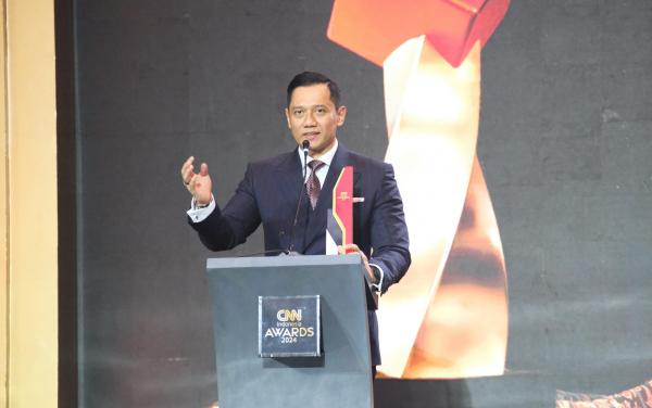 Gebuk Mafia Tanah, Menteri AHY Raih Penghargaan Outstanding in Land Law Enforcement