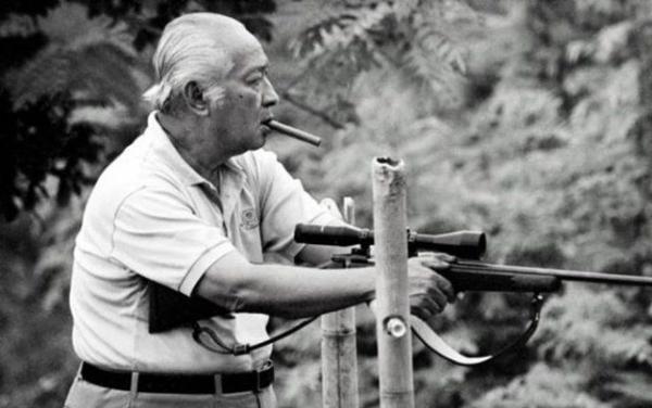 MPR Buka Jalan Pak Harto Terima Gelar Pahlawan Nasional