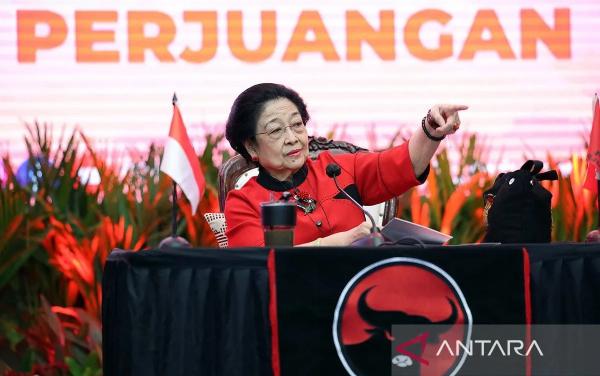 Pilkada DKI: Megawati Mainkan Oposisi Palsu