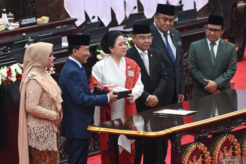 Puan Kembali Ditetapkan sebagai Ketua DPR Periode 2024-2029
