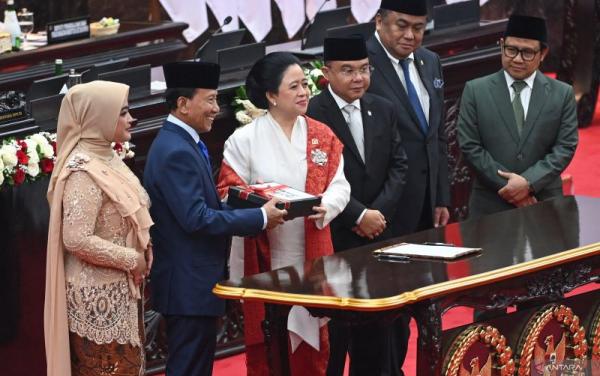 Puan Kembali Ditetapkan sebagai Ketua DPR Periode 2024-2029