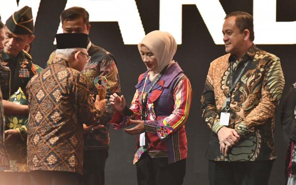 Desa Energi Berdikari Pertamina Raih Penghargaan Terbaik 1 di Ajang Indonesia‘s SDG Action Awards 2024