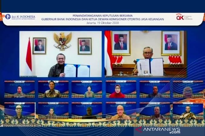 BI dan OJK Menyalurkan CSR, untuk Apa?