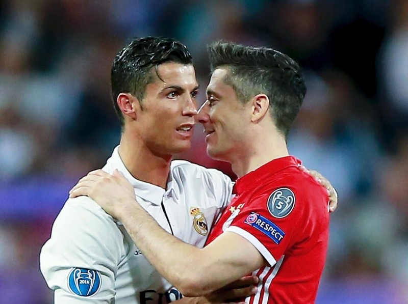 Ronaldo Dicap Pemarah, Robert Lewandowski Beri Penjelasan Pembelaan