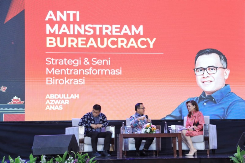 Menteri PANRB Resmi Luncurkan Buku “Anti Mainstream Bureaucracy”