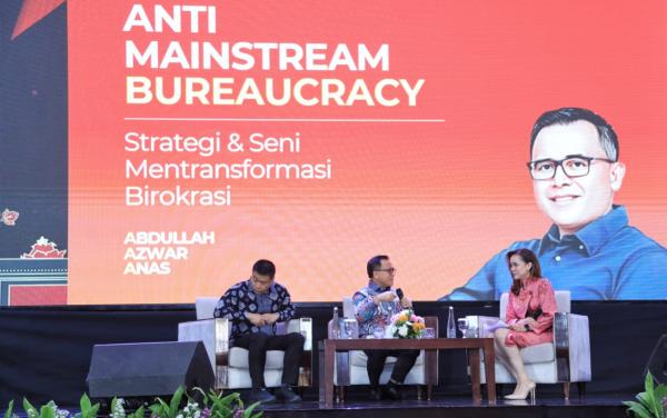 Menteri PANRB Resmi Luncurkan Buku “Anti Mainstream Bureaucracy”