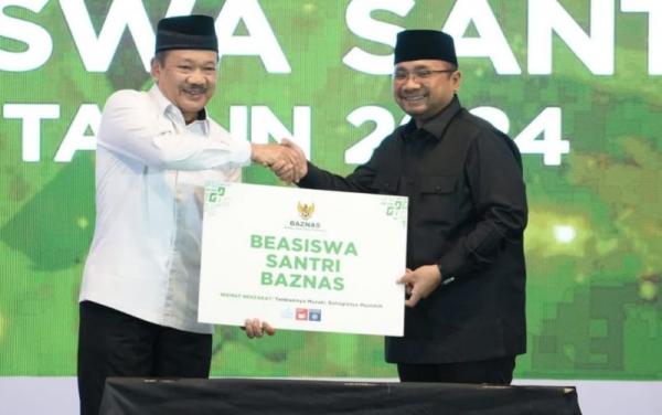 Jelang Hari Santri Nasional, Baznas Luncurkan Program Beasiswa untuk 10 Ribu Santri