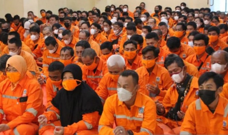 Pria Todongkan Senjata Api ke Petugas PPSU di Pasar Minggu