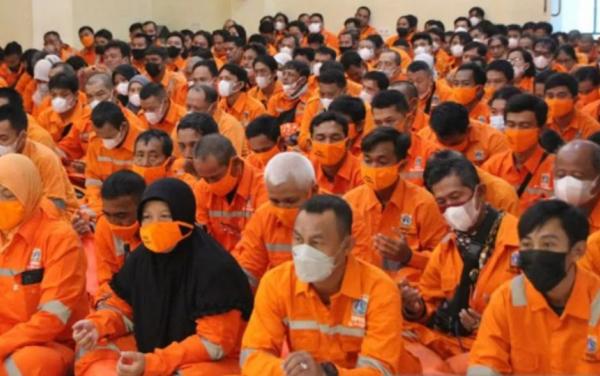 Pria Todongkan Senjata Api ke Petugas PPSU di Pasar Minggu