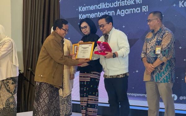 Alhamdulillah, Kemenag Raih Penghargaan Komnas Perempuan dalam Kebijakan Penghapusan Kekerasan Gender