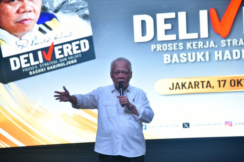 Buku “Delivered”, Dokumentasi Perjalanan Basuki 10 Tahun Pimpin Kementerian PUPR