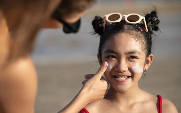 Tips Merawat Kulit Saat Transisi Musim Kemarau ke Musim Hujan di Indonesia