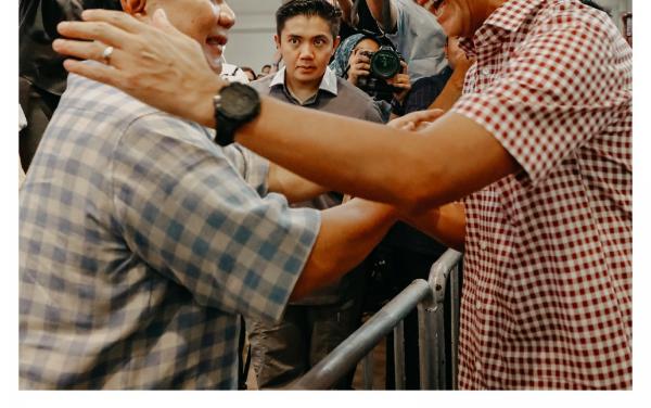 Tak Hadiri Pelantikan Prabowo, Ganjar Ucapkan Selamat Lewat Medsos