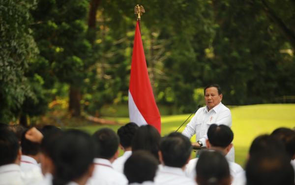 Gembleng Menteri, Prabowo Tolak Disebut Militeristik