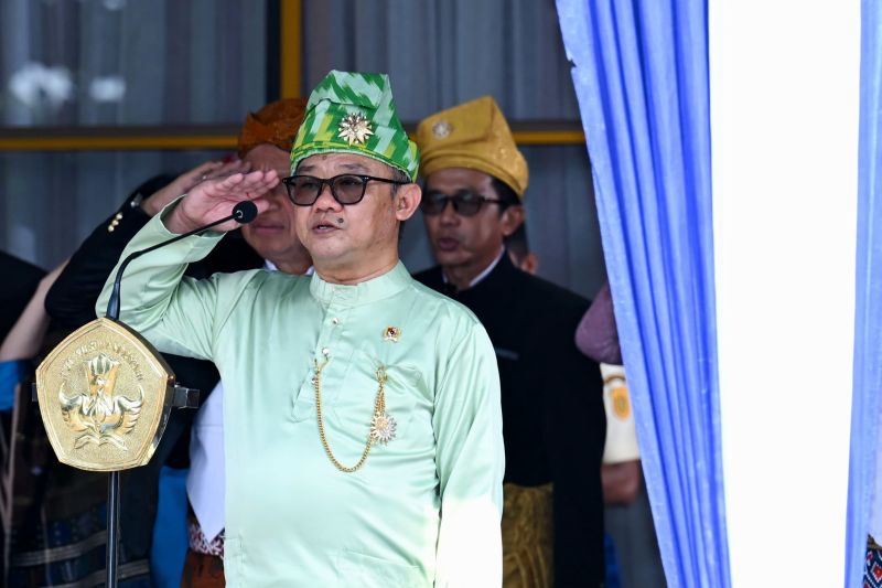 Peringati Hari Sumpah Pemuda, Mendikdasmen Minta Pemuda Komitmen Berbahasa Indonesia dengan Benar