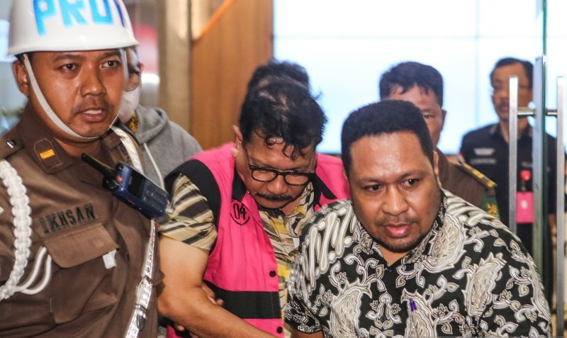 Bersih-bersih MA, Zarof Ricar Pintu Masuknya