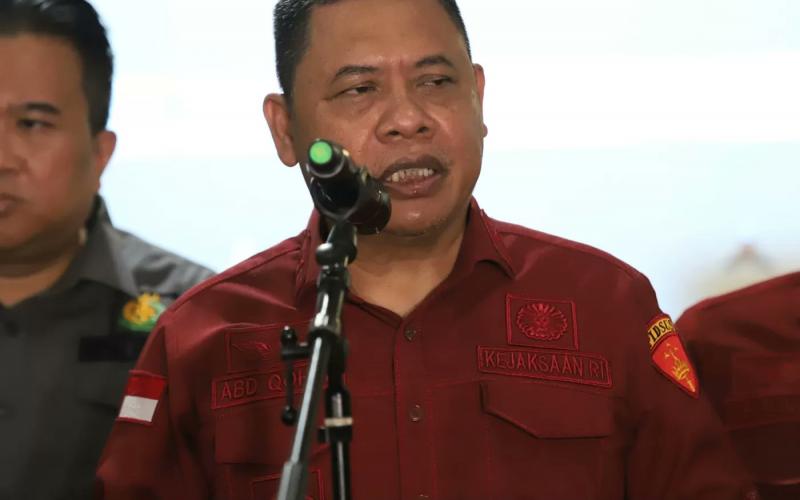 Tebak-tebak Buah Manggis Harga Jam Tangan Dirdik Jampidsus, Rp4 juta Apa Rp1 Miliar?