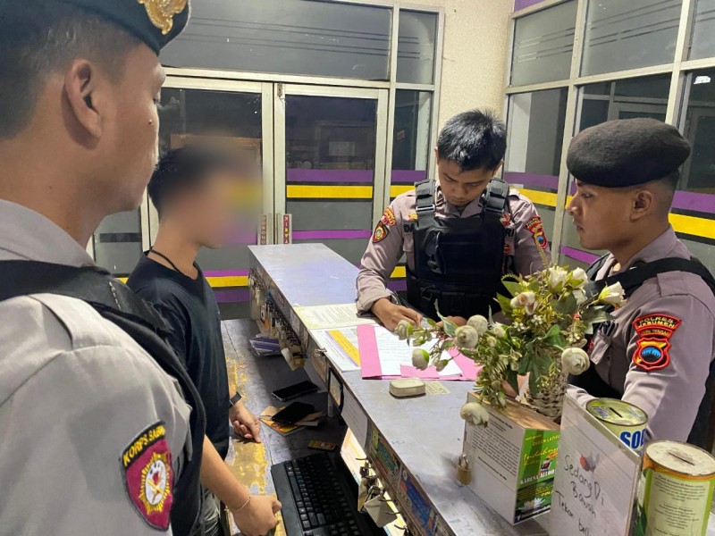 Polres Kebumen Ciduk 4 Pasangan Mesum di Hotel Kelas Melati