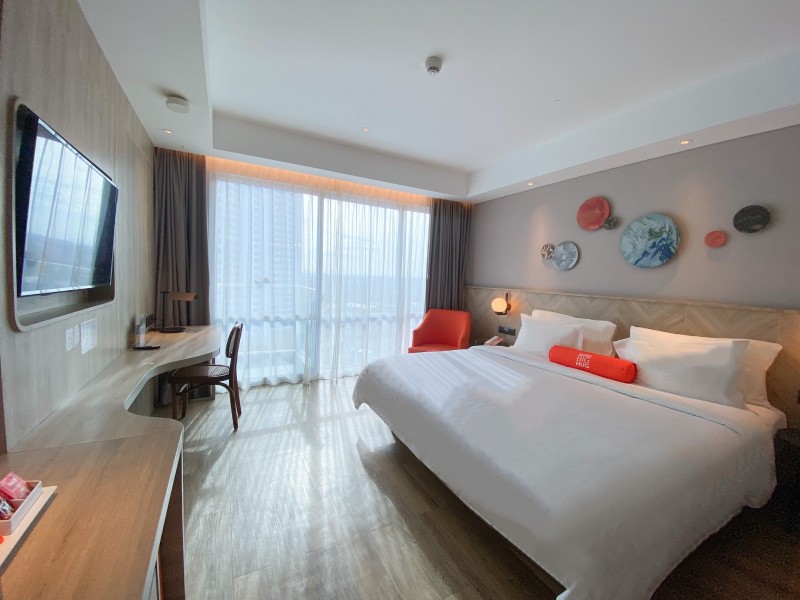 Liburan Akhir Tahun di Harris Suites Puri Mansion