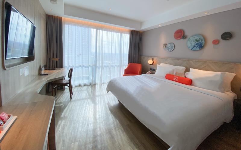 Liburan Akhir Tahun di Harris Suites Puri Mansion