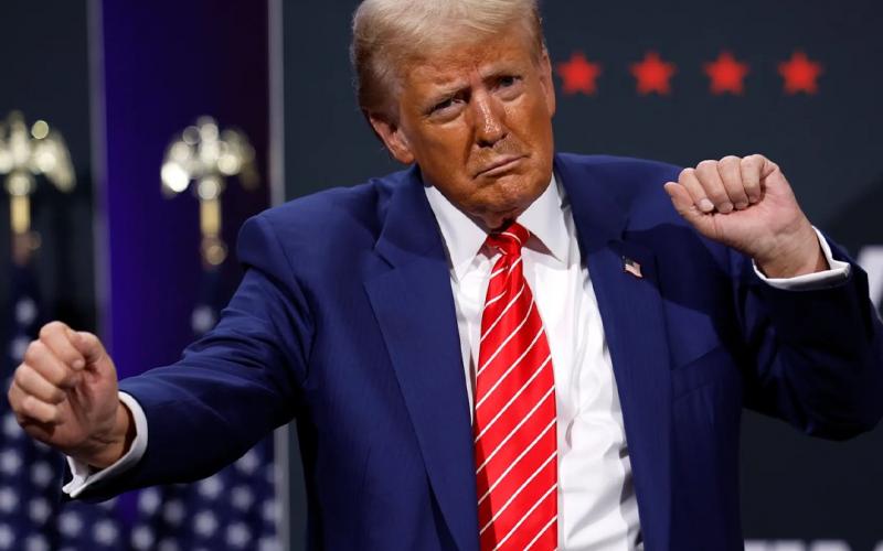 Klaim Menang Pilpres, Donald Trump Janji Bawa AS Menuju Era Emas