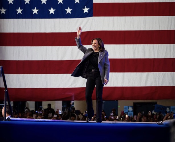 Akui Kekalahan, Kamala Harris Belum Menyerah