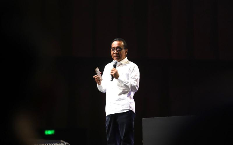 Menko PMK Minta Generasi Muda Ciptakan Peluang, Jangan Mengekor Negara Lain