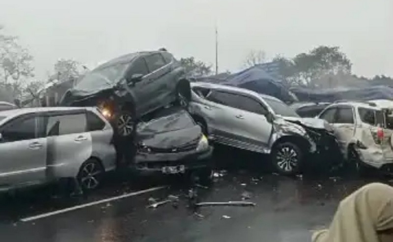 Kecelakaan Beruntun di Tol Cipularang Momentum Revisi UU LLAJ