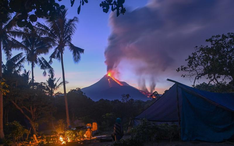 Kecepatan Penanganan Korban Bencana Erupsi Gunung Lewotobi Jadi Prioritas