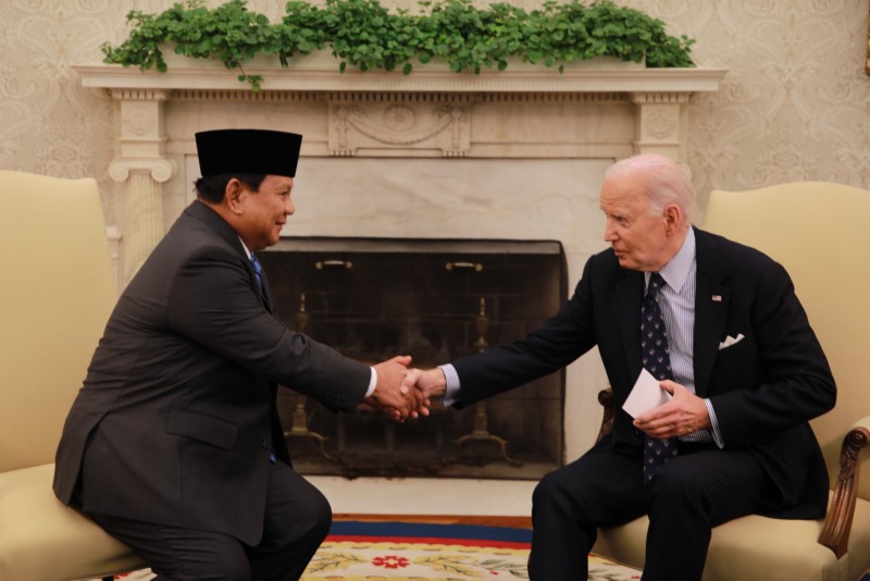 Temui Biden di Gedung Putih, Prabowo Singgung Situasi Gaza