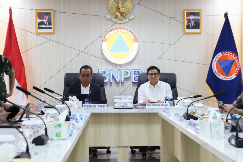 Dipimpin Presiden, Sejumlah Kementerian Lakukan Rapat Daring Terkait Penanganan Bencana Erupsi Gunung Lewotobi