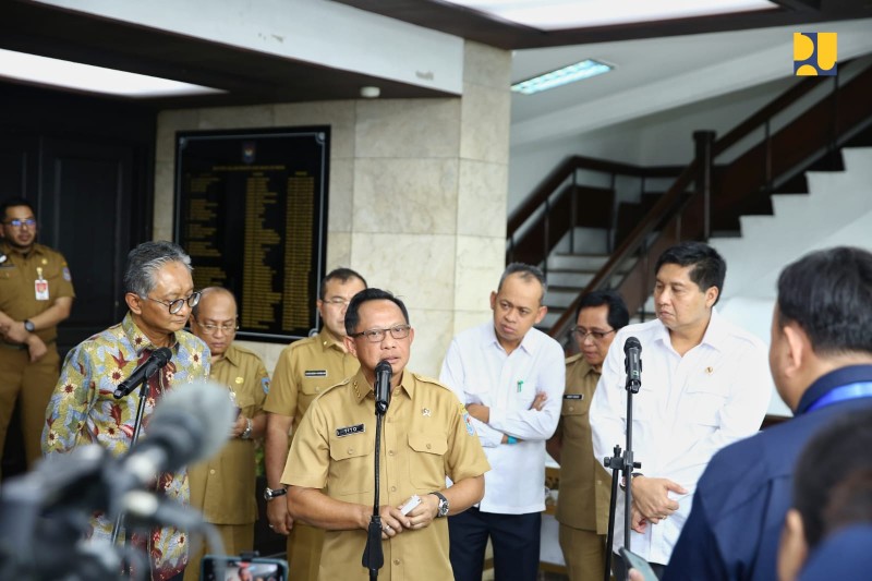 Mendagri Minta Bawaslu Tak Ragu Tindak ASN Nakal