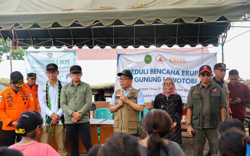 Pemerintah Relokasi Permanen Hunian Korban Erupsi Gunung Lewotobi Laki-Laki